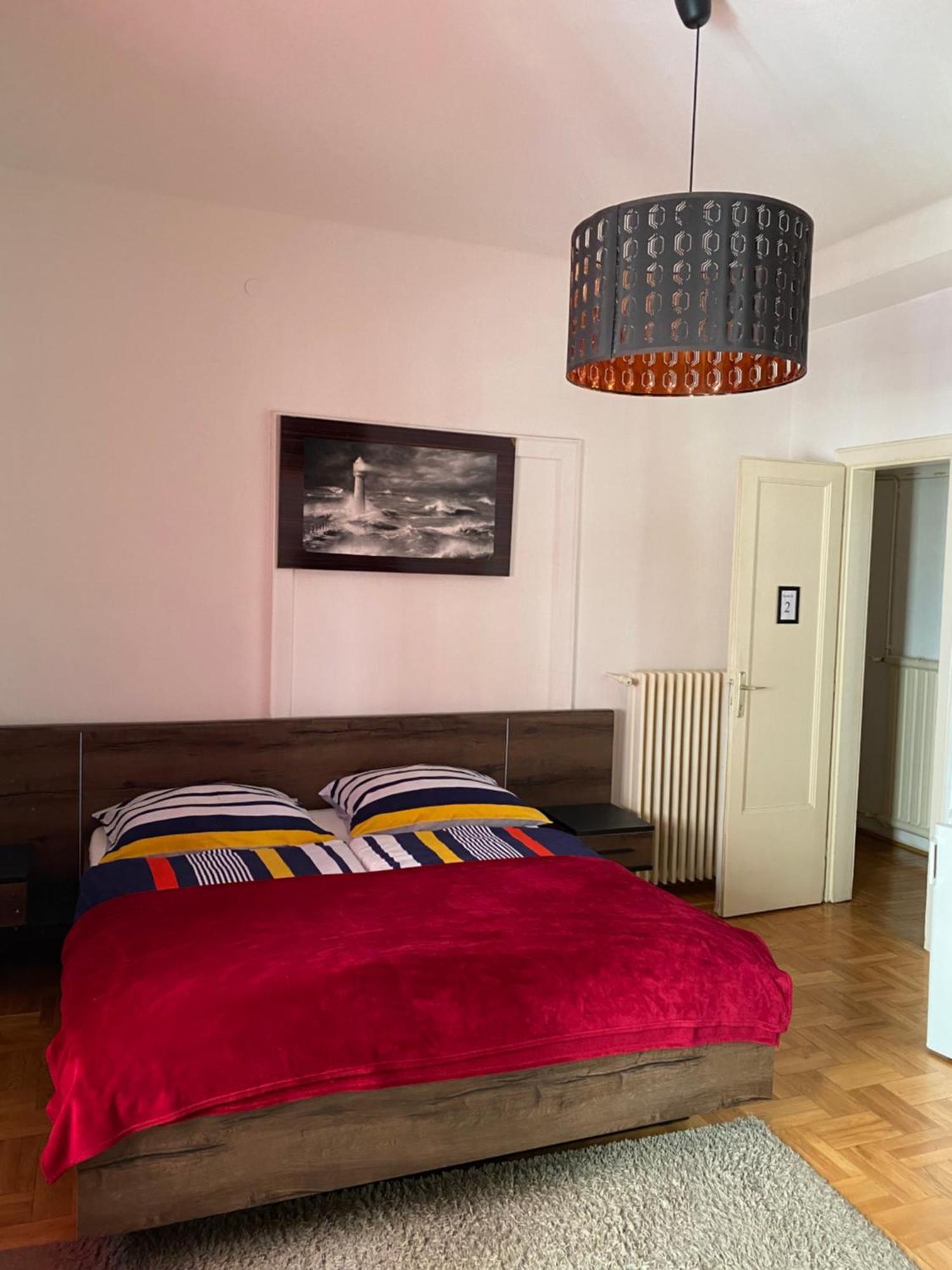 Apartment And Rooms Heart Of The City Budapest Bagian luar foto
