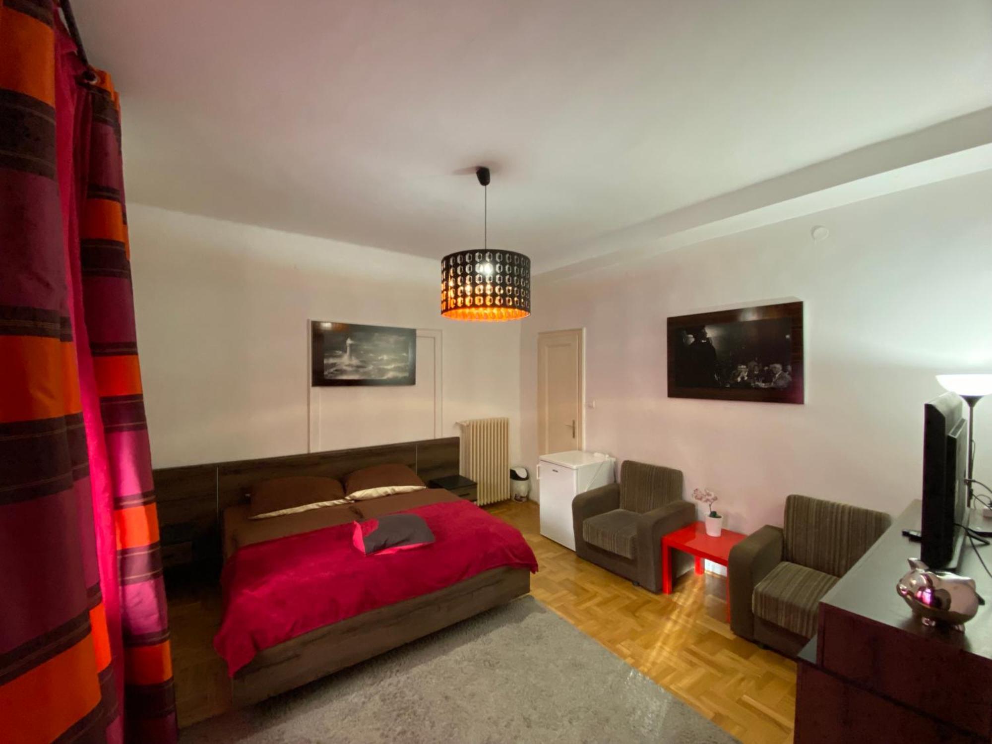 Apartment And Rooms Heart Of The City Budapest Bagian luar foto
